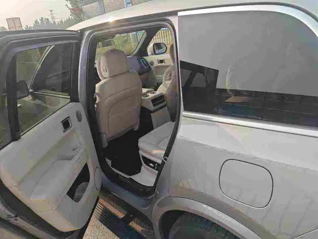 Li Auto Li L9 — миниатюра 4