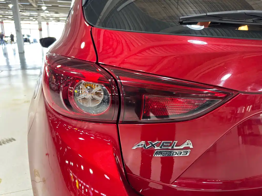 Mazda 3 Axela — миниатюра 22