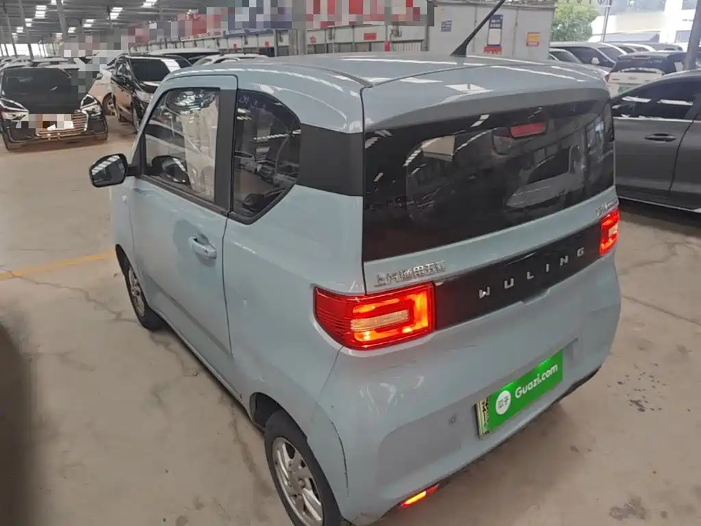 Wuling MINIEV — миниатюра 5