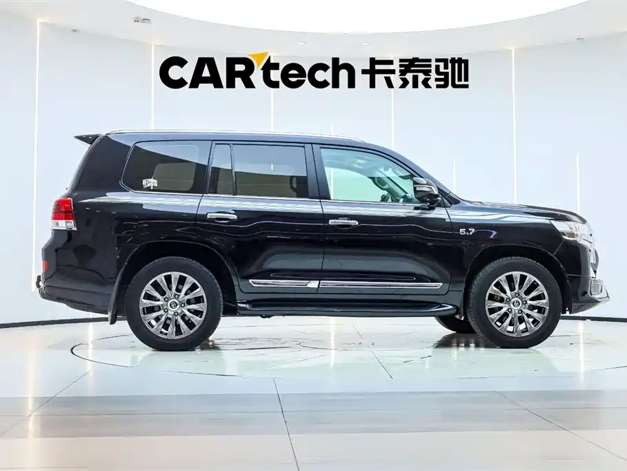 Toyota Land Cruiser 2018 5.7L