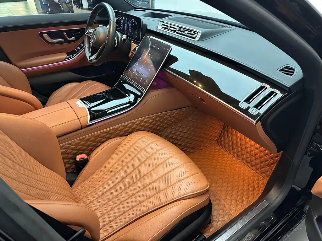 Mercedes-Benz S-Class — миниатюра 6