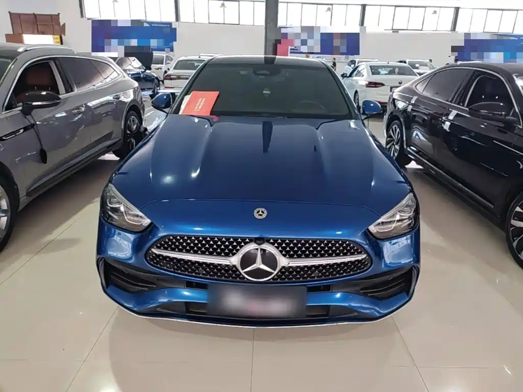 Mercedes-Benz C-Class — миниатюра 3