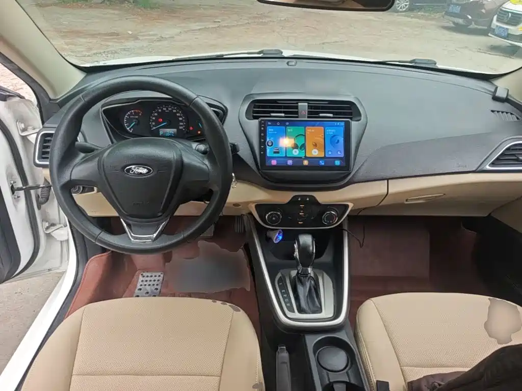 Ford Escort — миниатюра 10