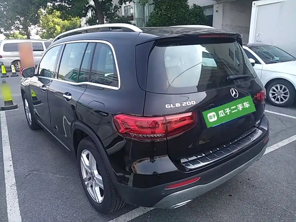 Mercedes-Benz GLB — миниатюра 5