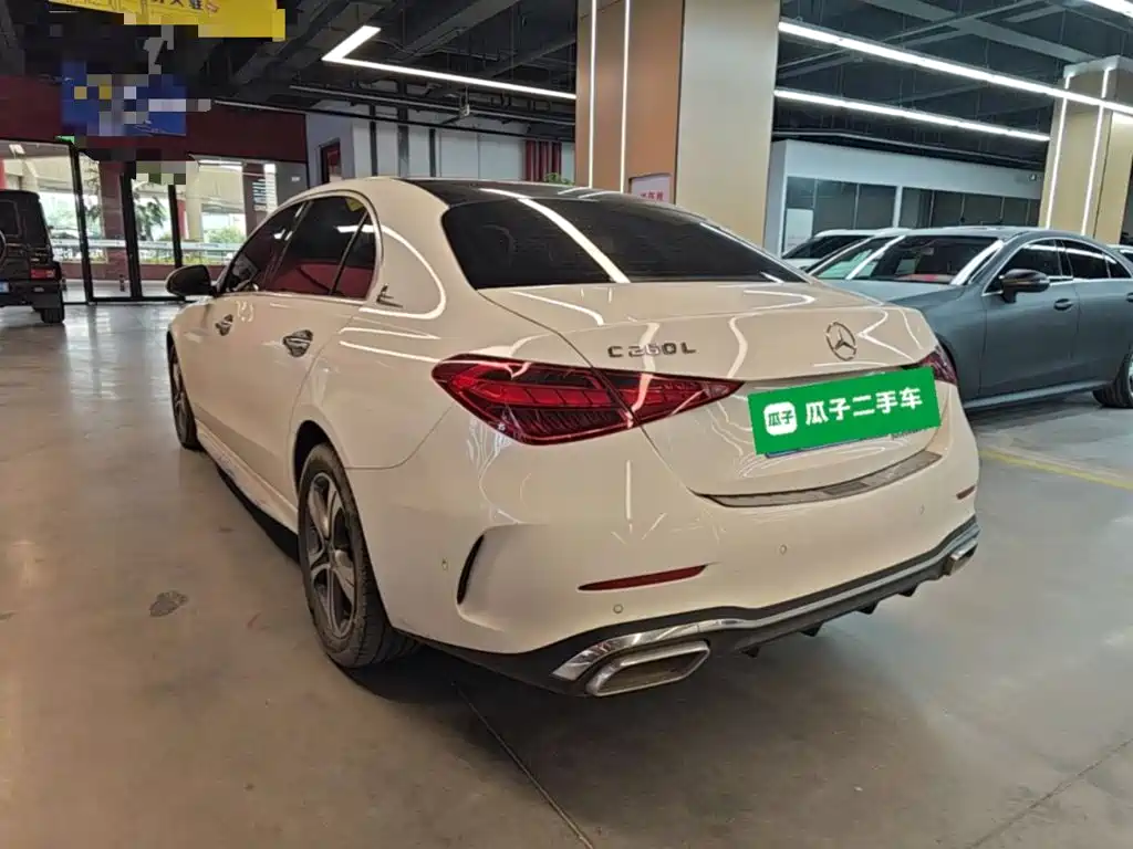 Mercedes-Benz C-Class — миниатюра 5