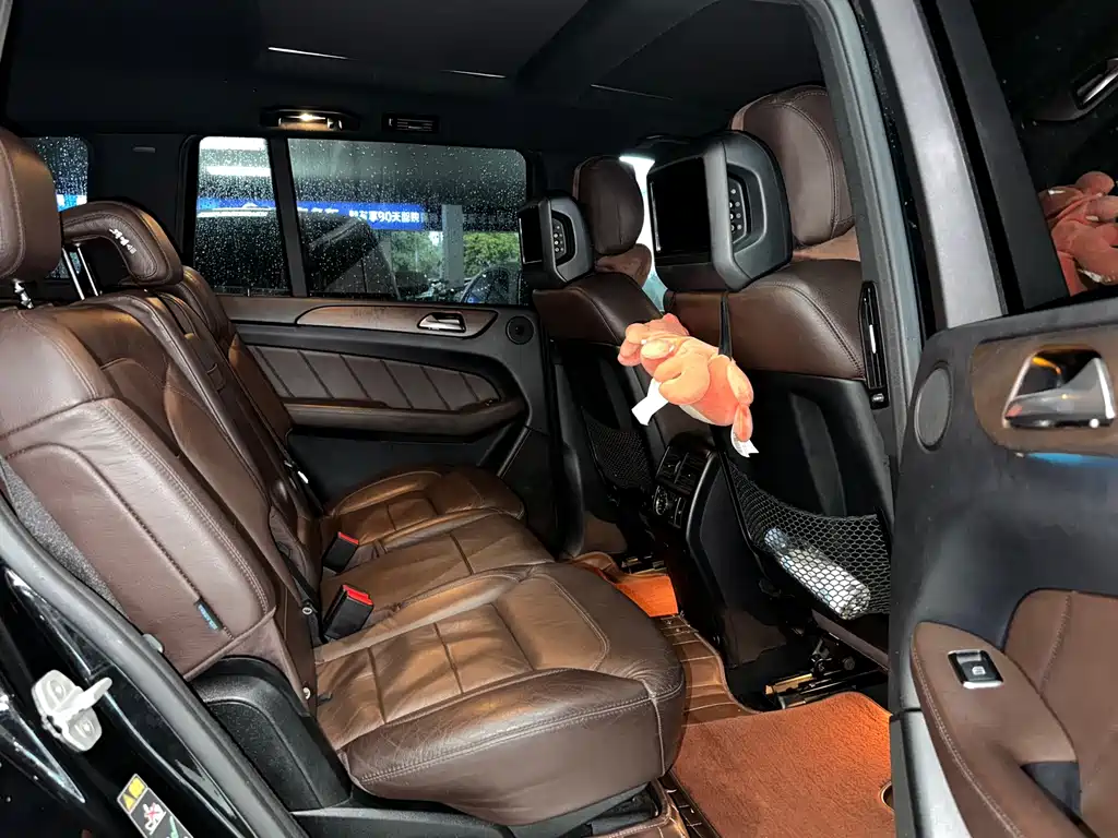 Mercedes-Benz GL-Class — миниатюра 9