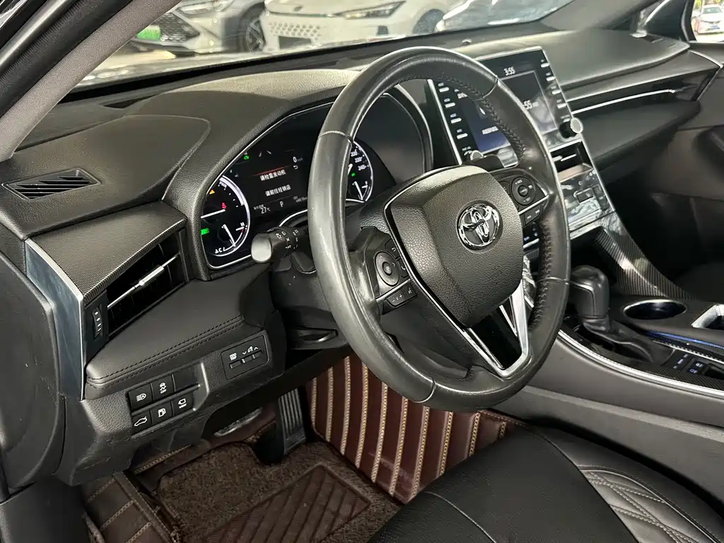 Toyota Avalon — миниатюра 13