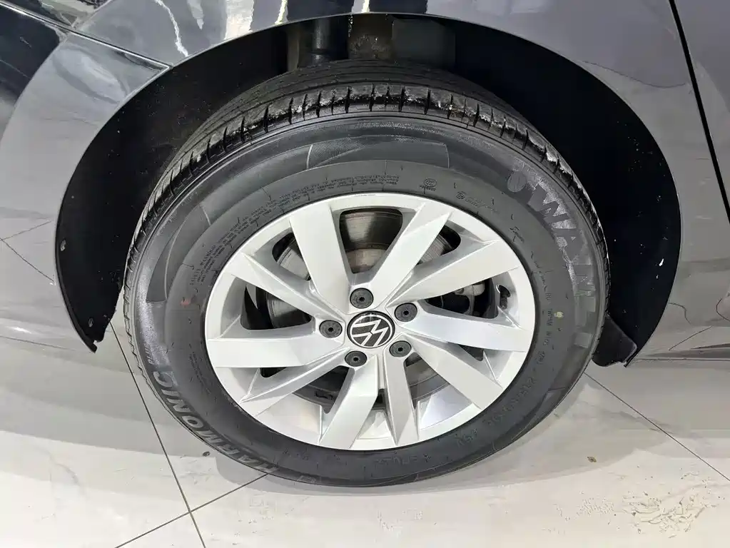 Volkswagen Passat — миниатюра 19