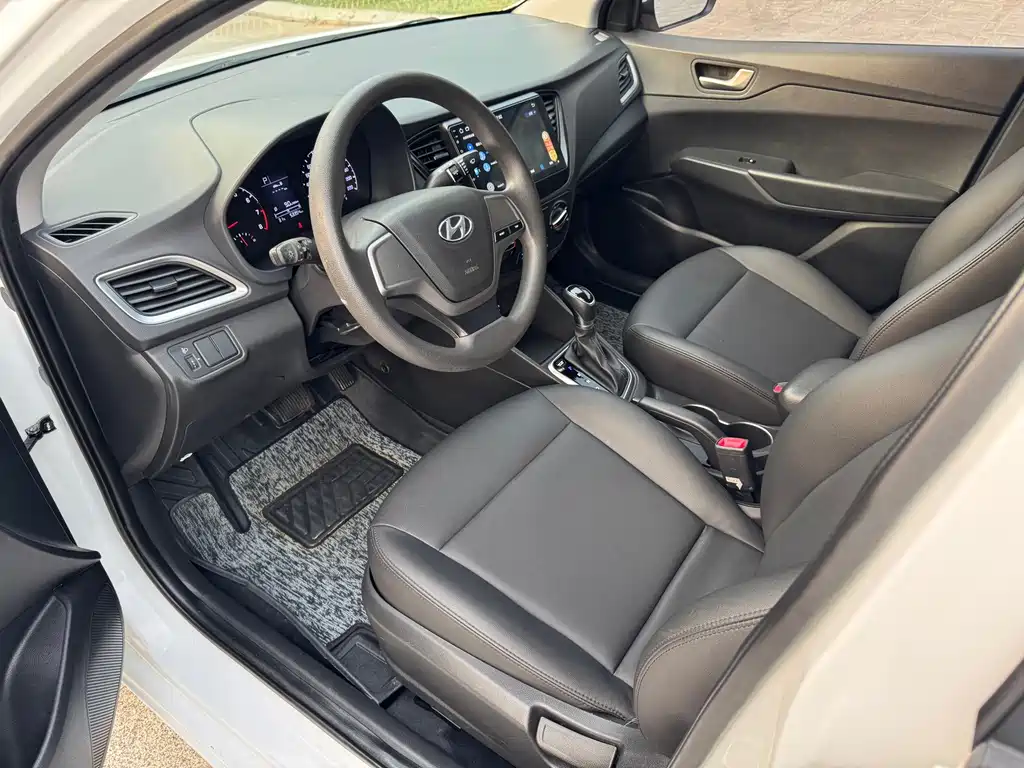 Hyundai Verna — миниатюра 10