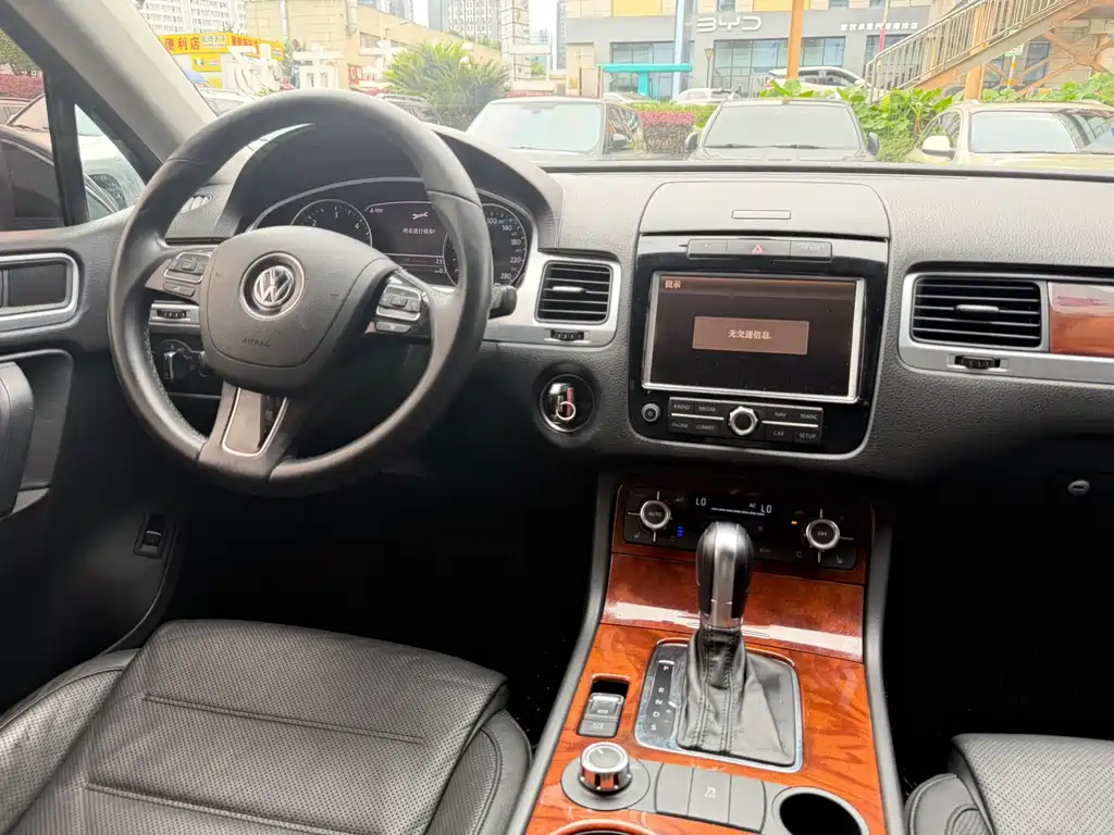 Volkswagen Touareg 2011 3.0TDI