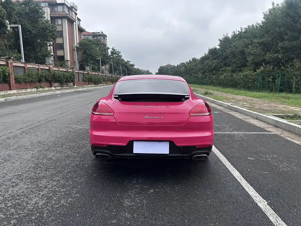 Porsche Panamera — миниатюра 8