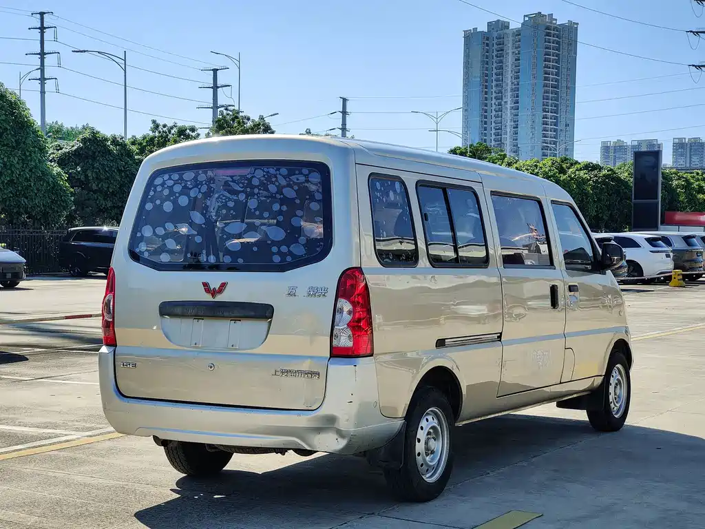 Wuling Rongguang — миниатюра 5