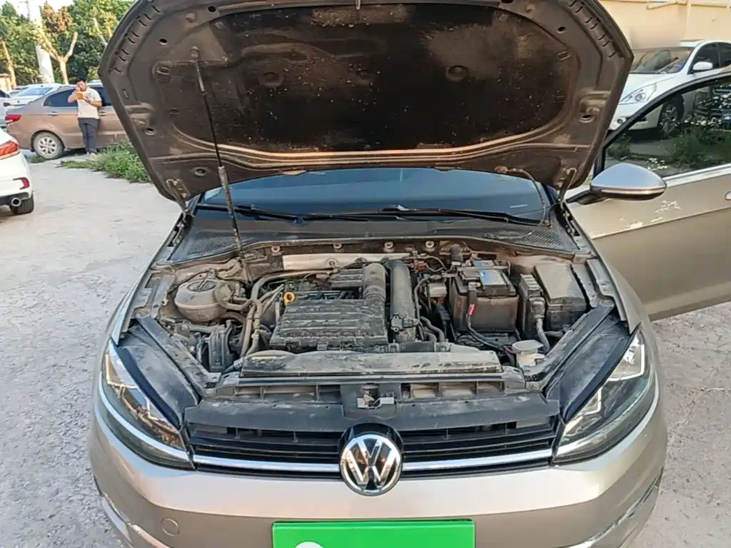 Volkswagen Golf — миниатюра 20