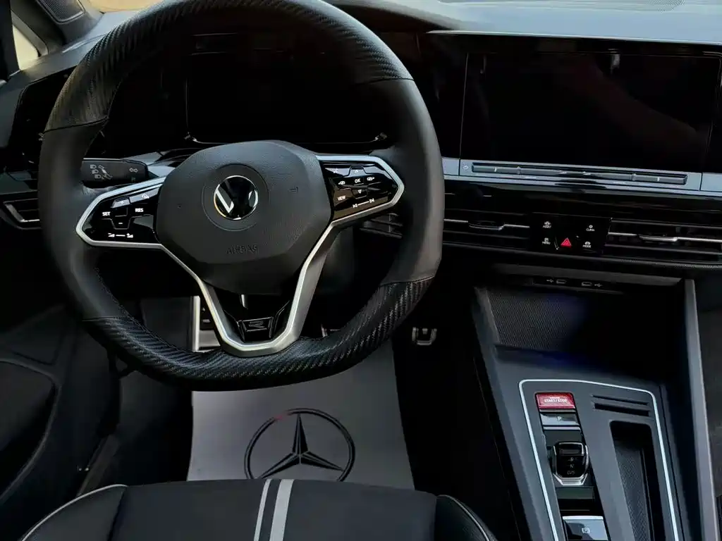 Volkswagen Golf — миниатюра 11