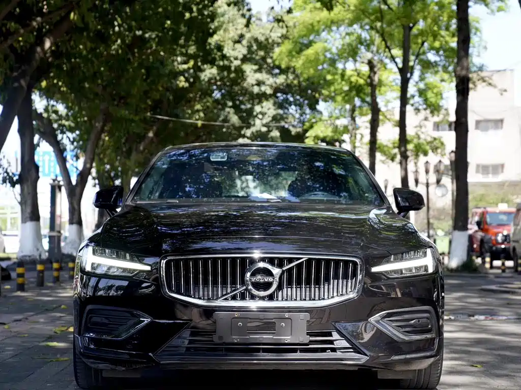 Volvo S60 — миниатюра 2