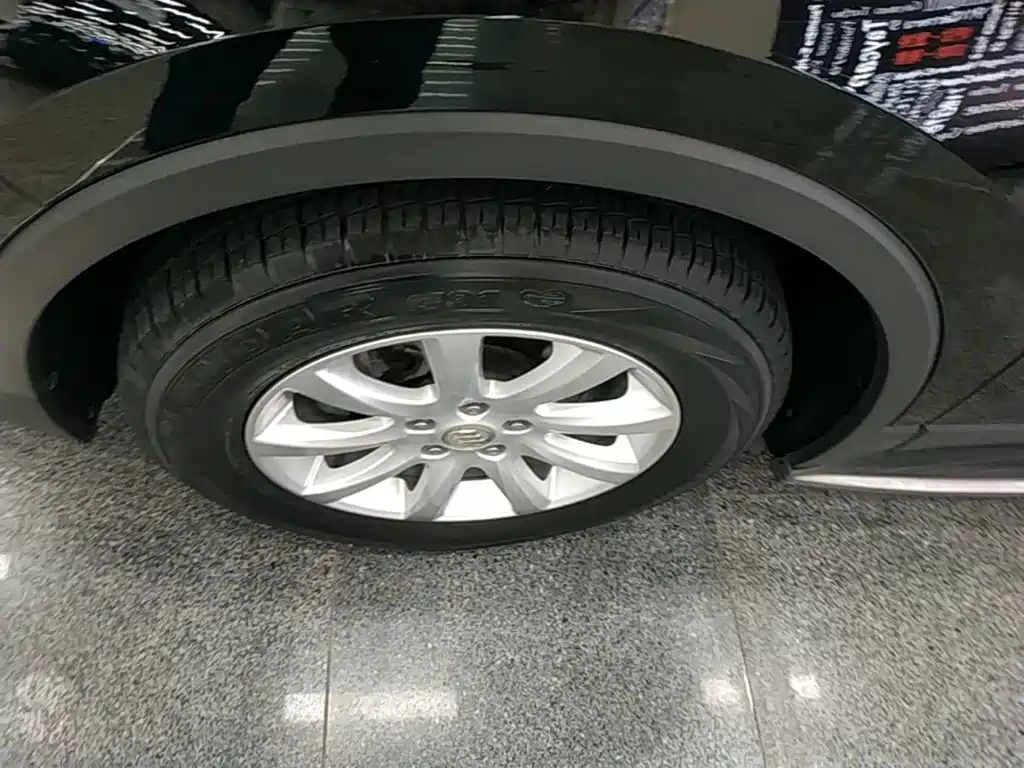 Buick Envision Plus — миниатюра 23