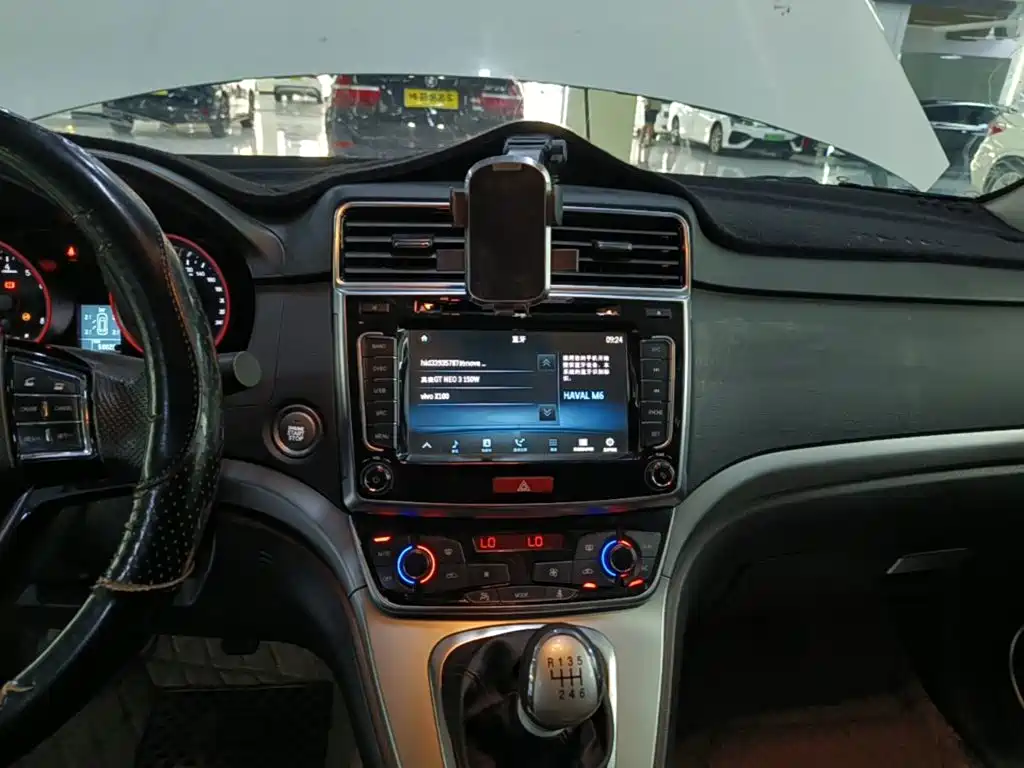 Haval M6 — миниатюра 13