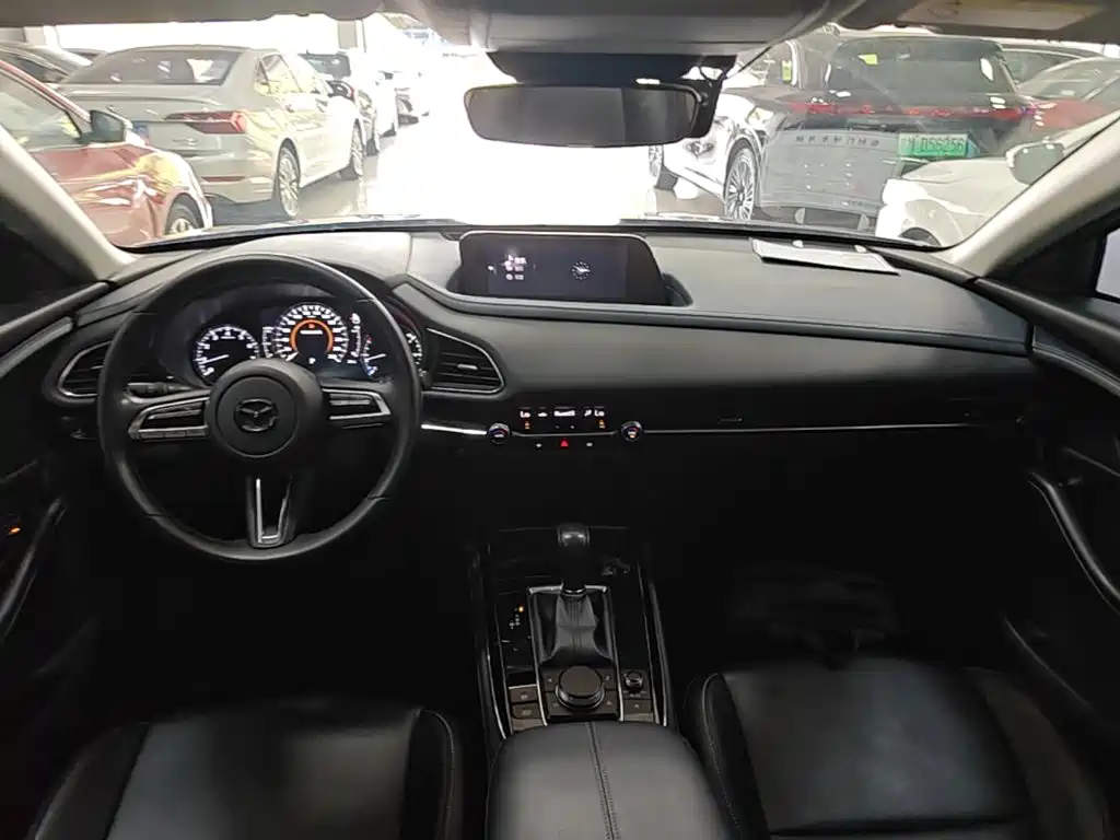 Mazda CX-30 — миниатюра 10