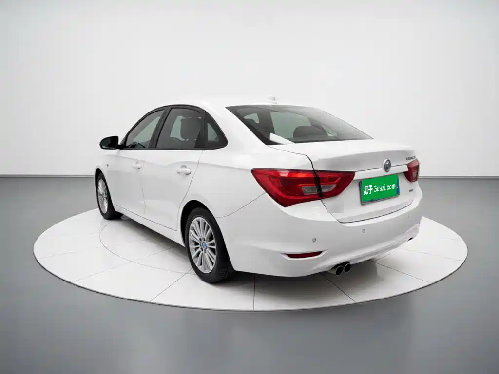 Buick Excelle — миниатюра 4