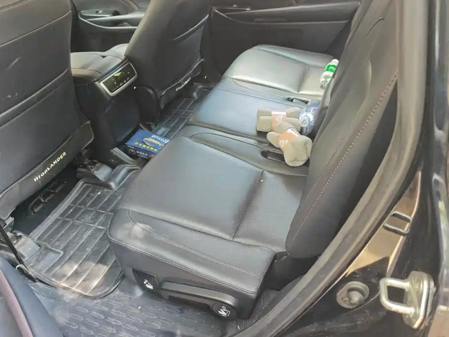 Toyota Highlander — миниатюра 11