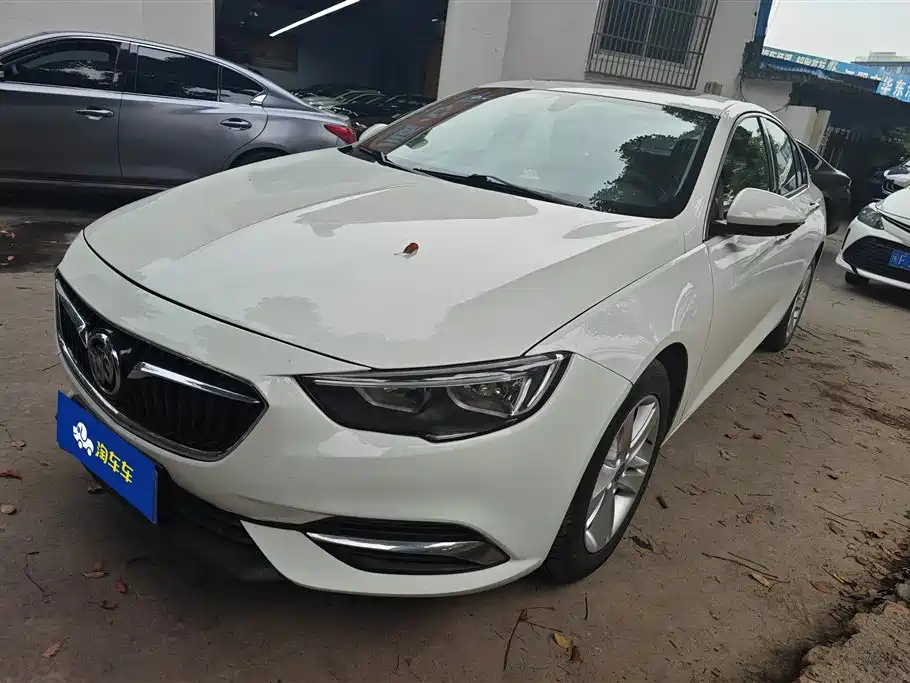 Buick Regal 2020