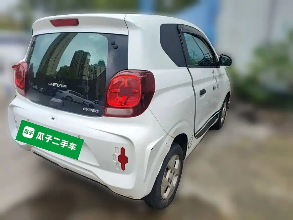 Roewe Clever — миниатюра 4