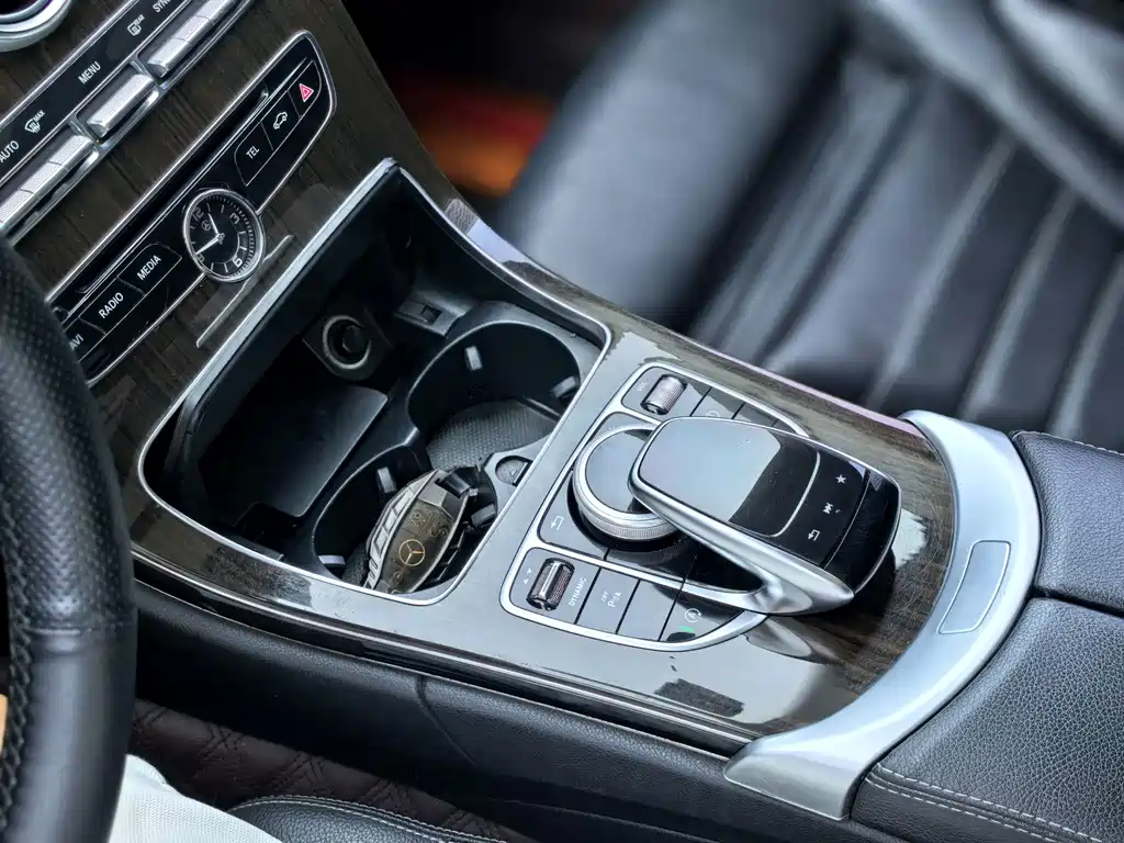 Mercedes-Benz C-Class — миниатюра 22
