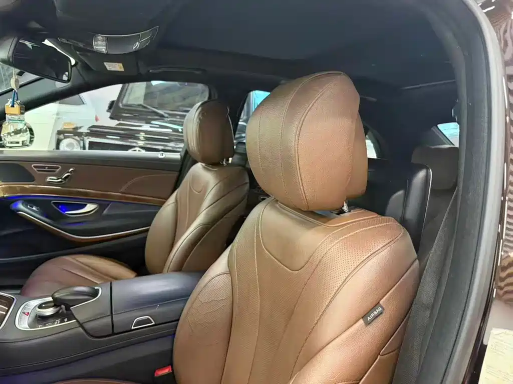 Mercedes-Benz S-Class — миниатюра 13
