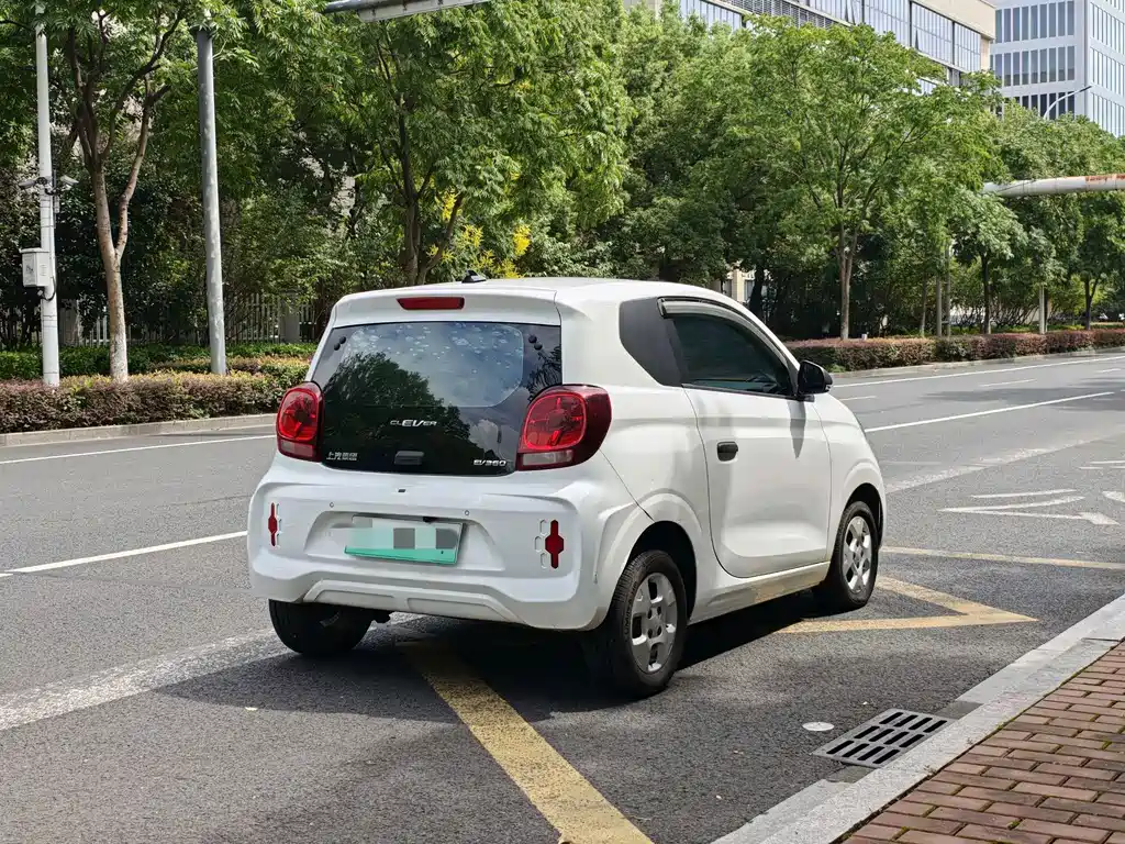 Roewe Clever — миниатюра 5