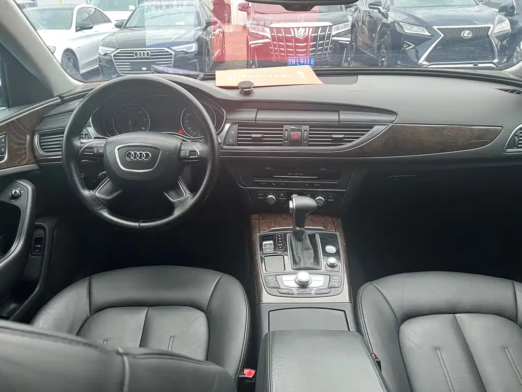 Audi A6L — миниатюра 12
