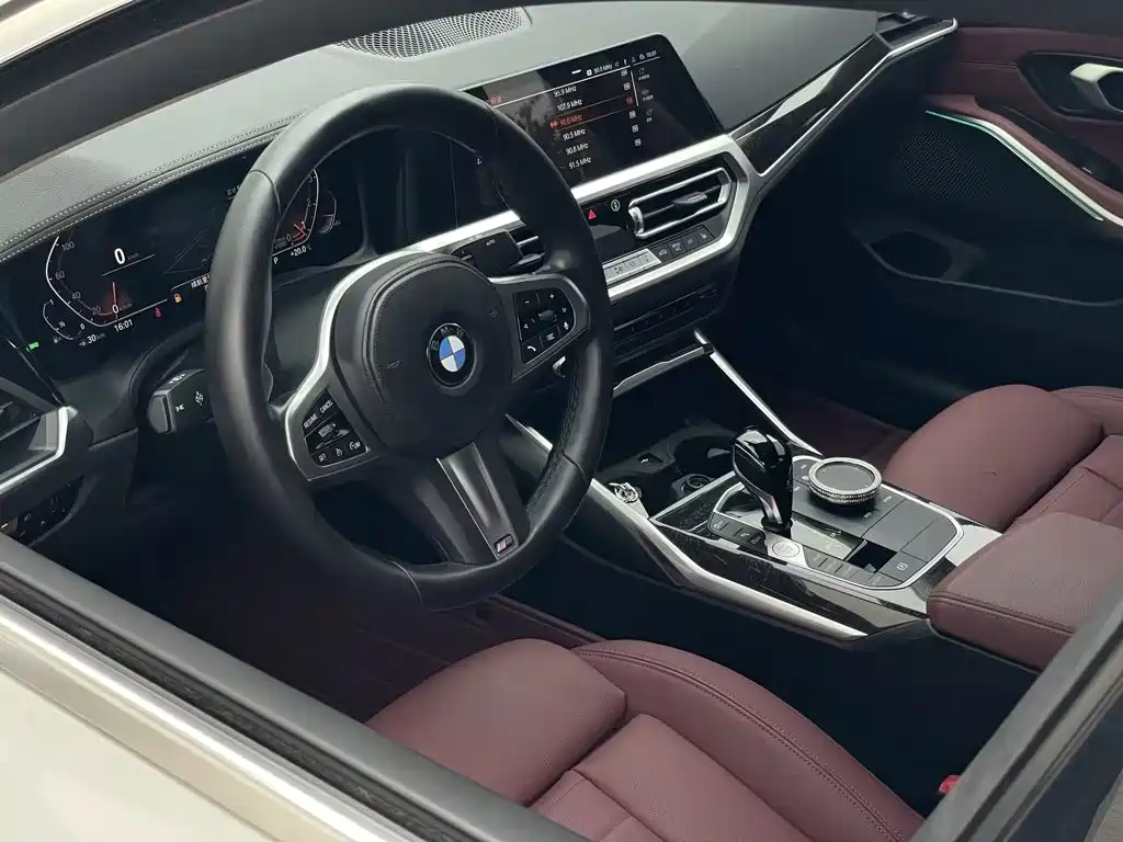 BMW 3 Series — миниатюра 11