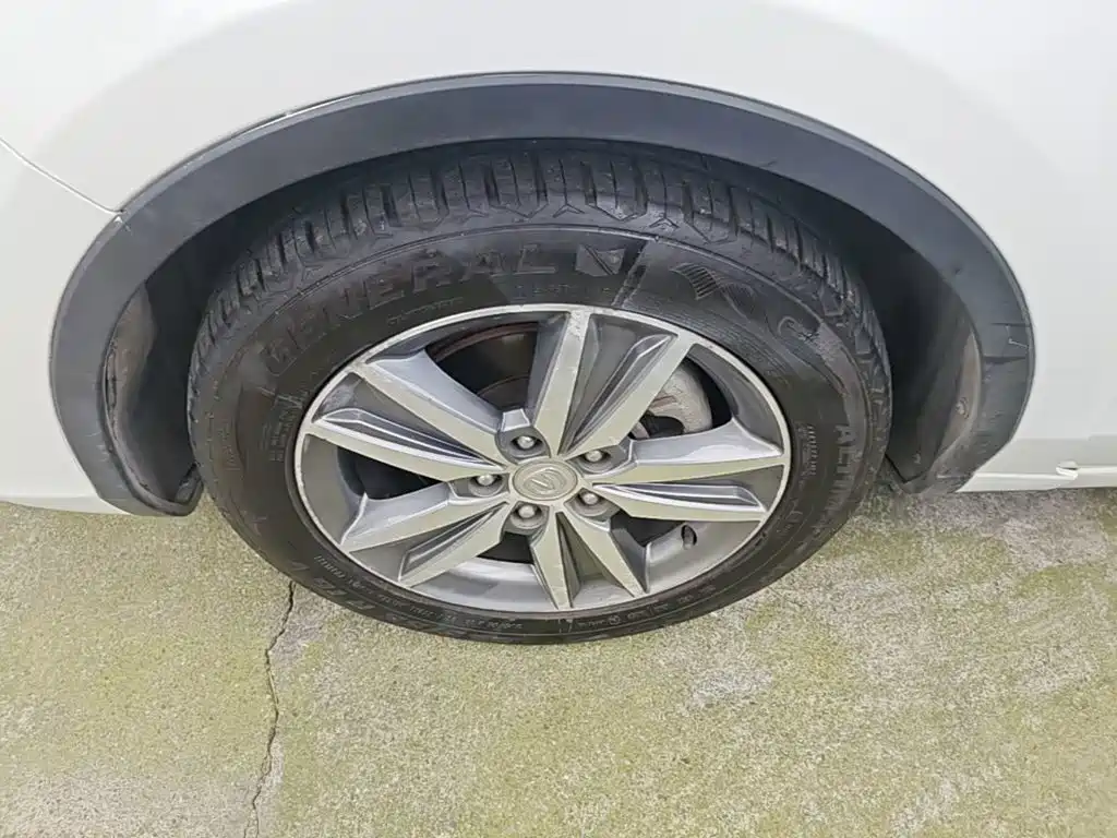 Changan Eado XT — миниатюра 23