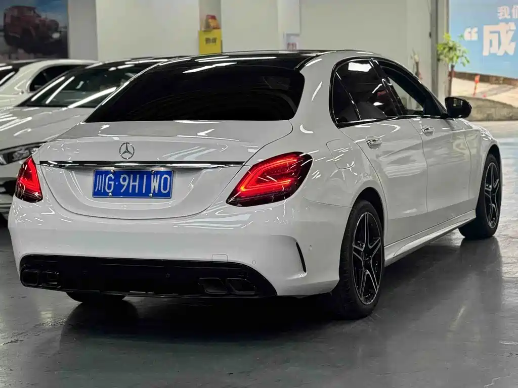 Mercedes-Benz C-Class — миниатюра 7