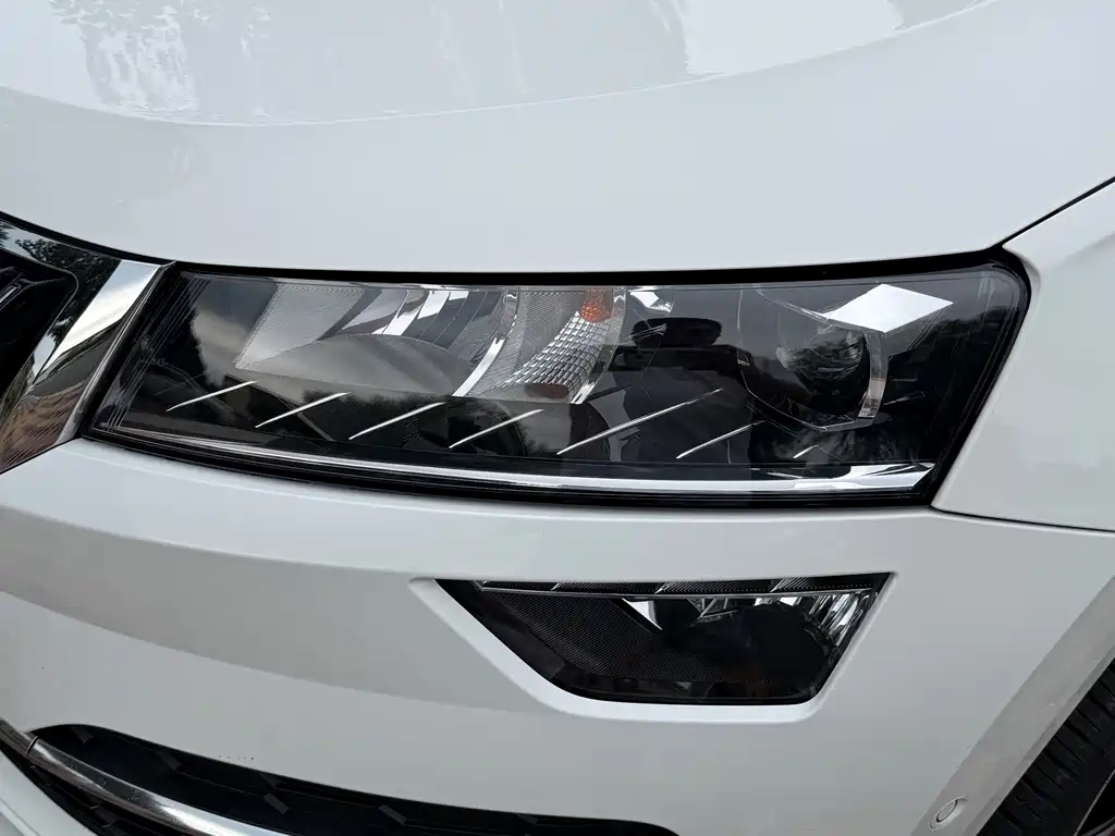 Skoda Karoq — миниатюра 9