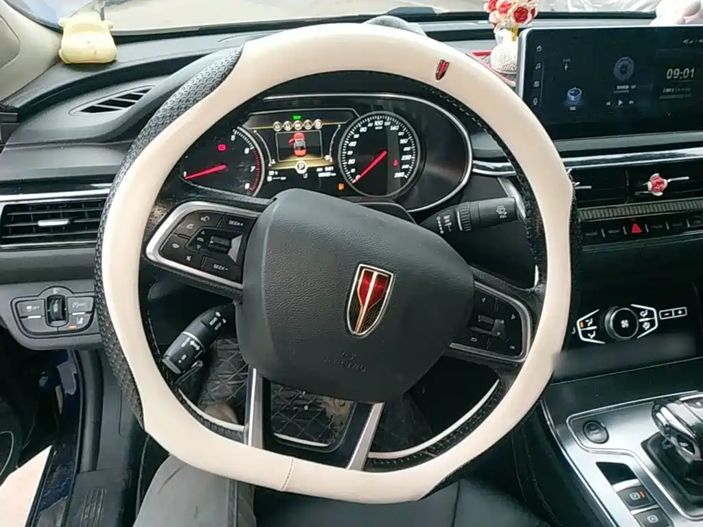 Hongqi Hongqi H5 — миниатюра 11