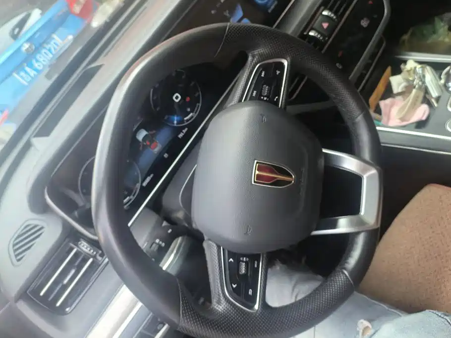 Hongqi Hongqi HS5 — миниатюра 15