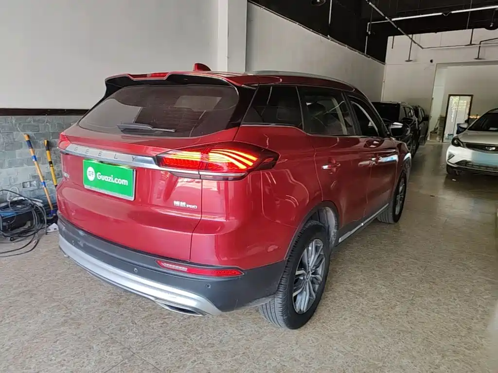 Geely Boyue — миниатюра 7