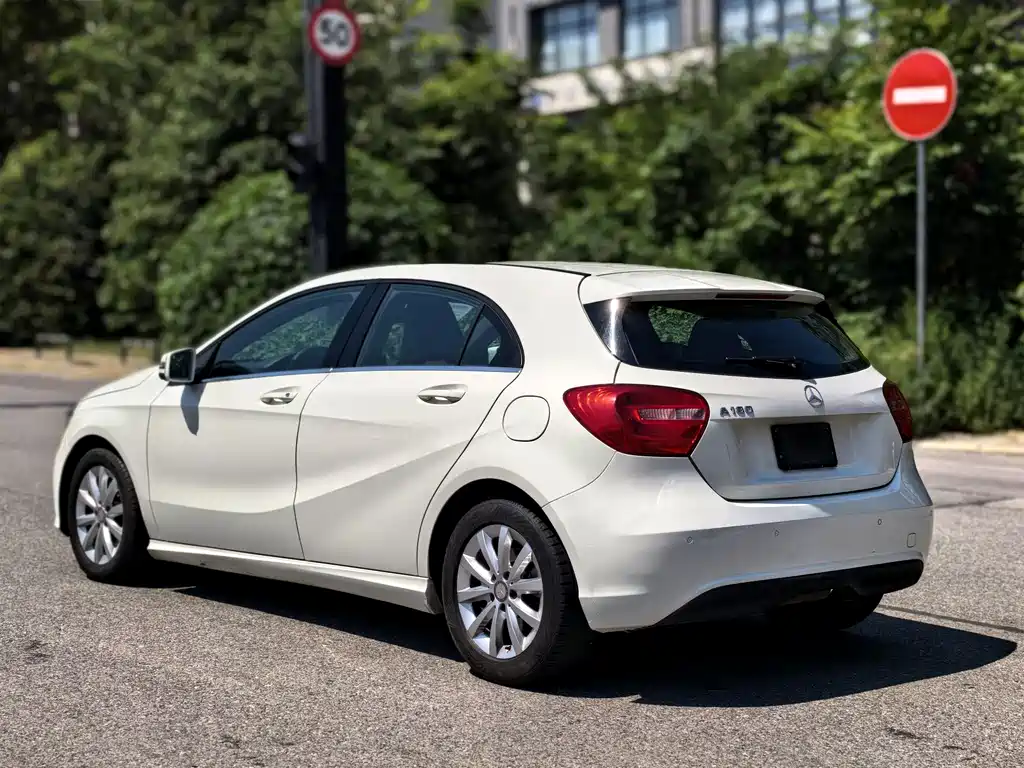 Mercedes-Benz A-Class (Import) — миниатюра 7