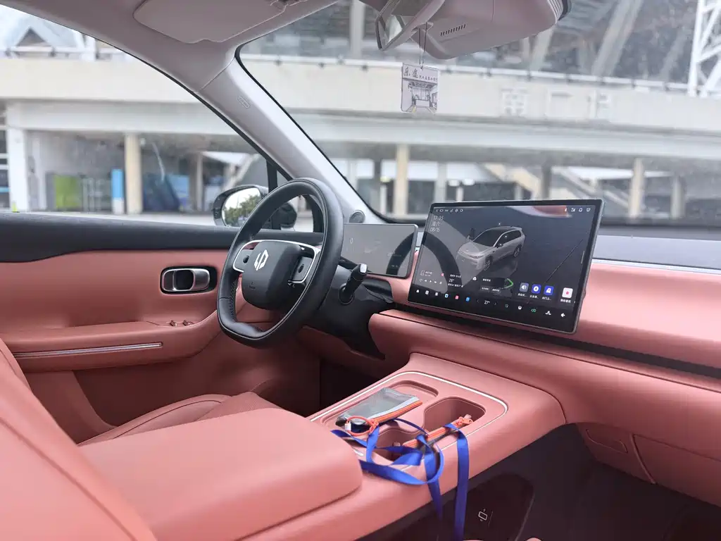 Leapmotor Leapmotor C10 — миниатюра 13