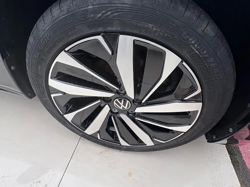 Volkswagen Passat — миниатюра 5