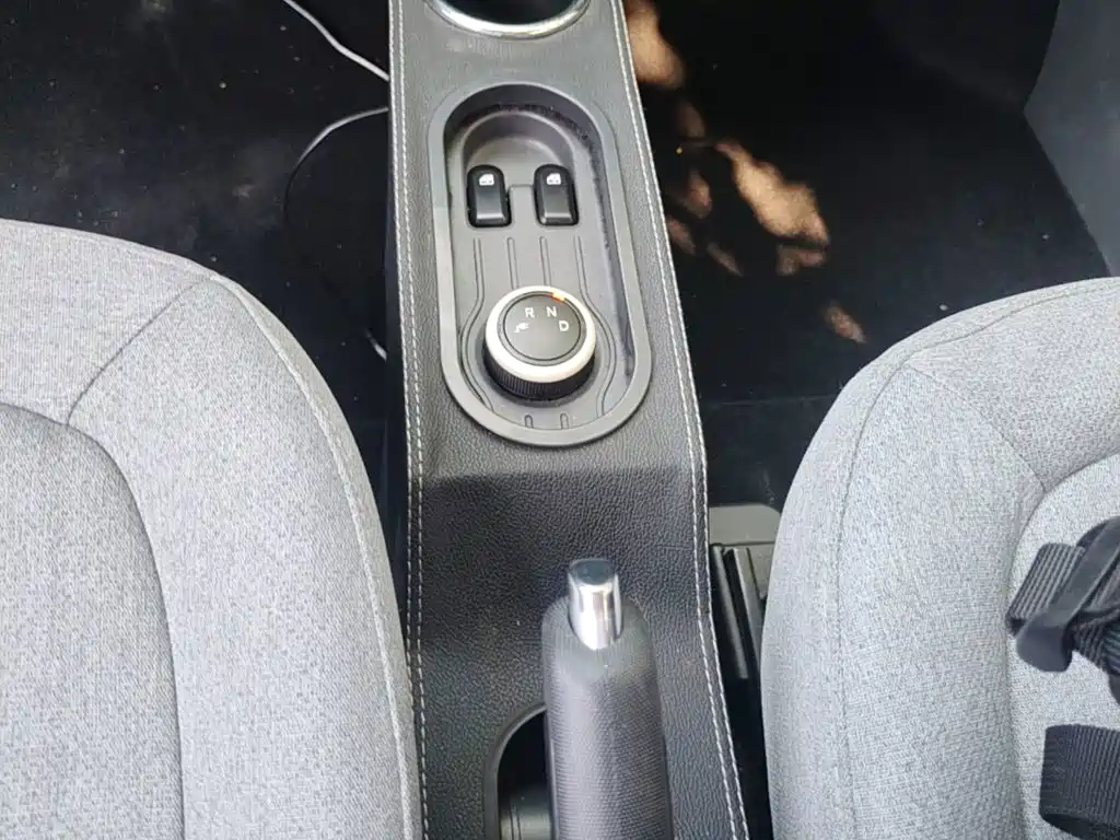 Wuling MINIEV — миниатюра 14