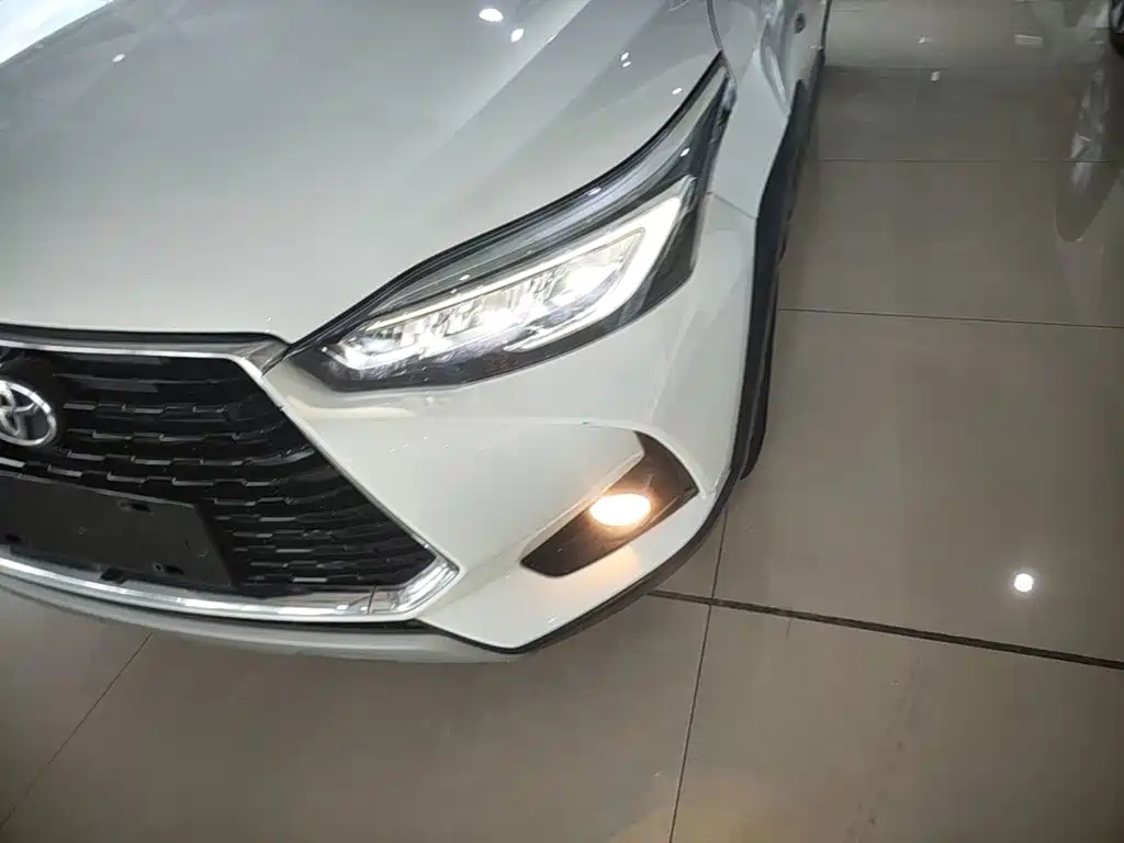 Toyota Yaris L — миниатюра 24