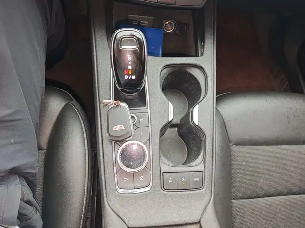 Cadillac XT4 — миниатюра 14
