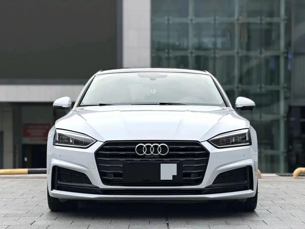 Audi A5 (Import) — миниатюра 2