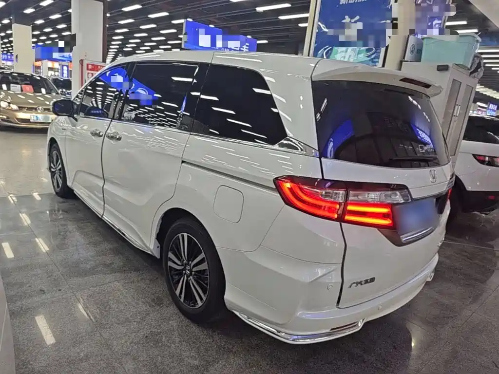 Honda Odyssey — миниатюра 5