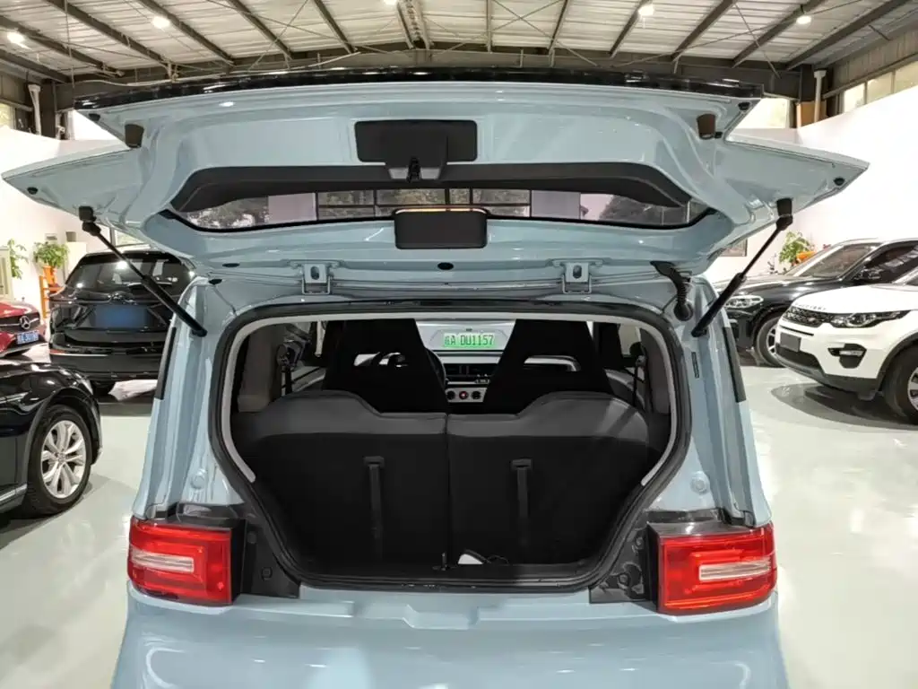 Wuling MINIEV — миниатюра 19
