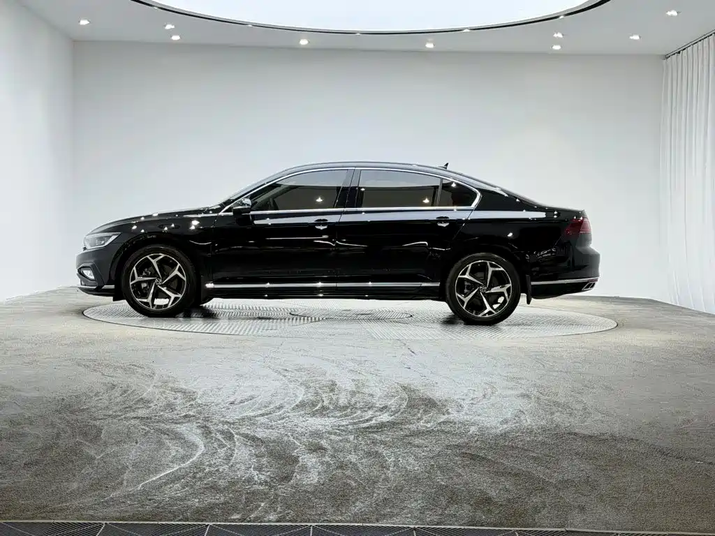 Volkswagen Magotan — миниатюра 9