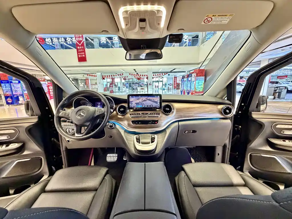 Mercedes-Benz V-Class — миниатюра 15