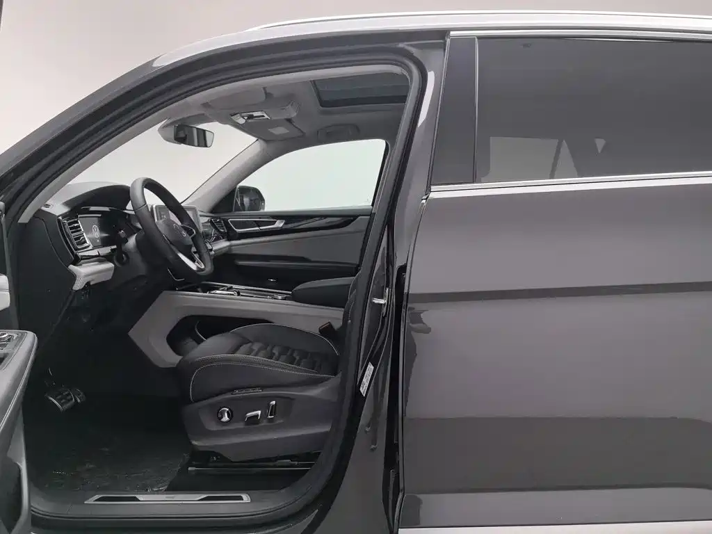 Volkswagen Teramont — миниатюра 10
