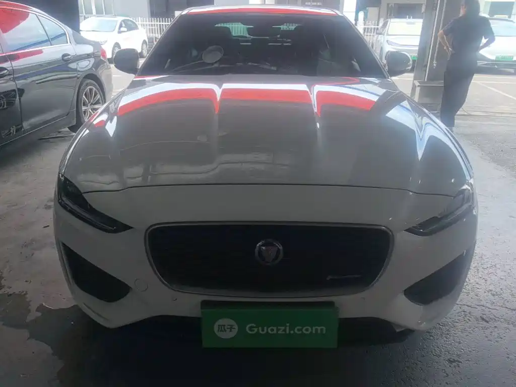 Jaguar XEL — миниатюра 3